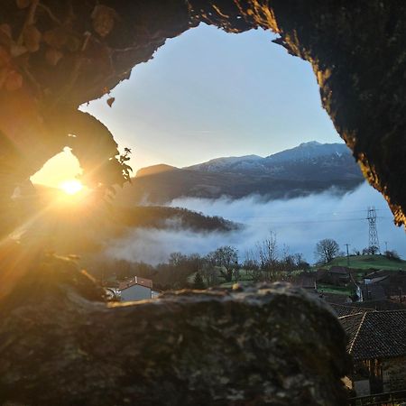 Apartamentos Rurales El Collain De Campiellos ภายนอก รูปภาพ